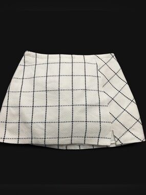 Cato White Mini Skirt with Black Grid Print